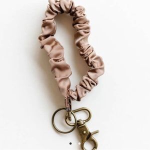 Hazelnut Scrunchie Keychain